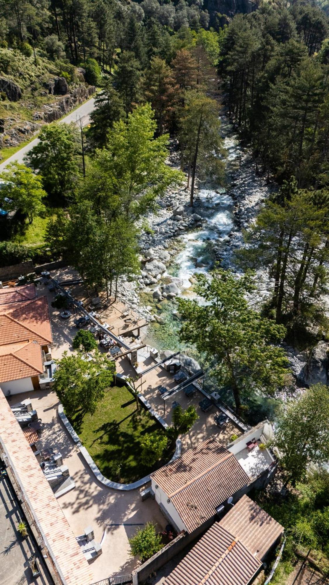 Arena Restaurant Le Refuge Hotel